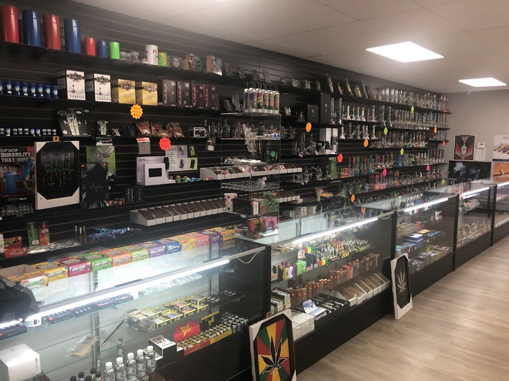 Waterford Glass & Vape | 3579 Pontiac Lake Rd, Waterford Twp, MI 48328, USA | Phone: (248) 499-7438