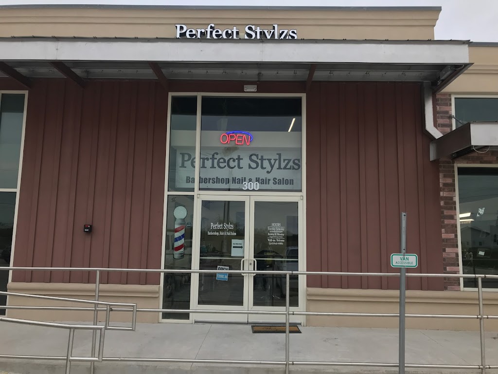 Perfect Stylzs barbershop & beauty Salon | 401 Ed Schmidt Blvd Unit 300, Hutto, TX 78634, USA | Phone: (512) 642-6882
