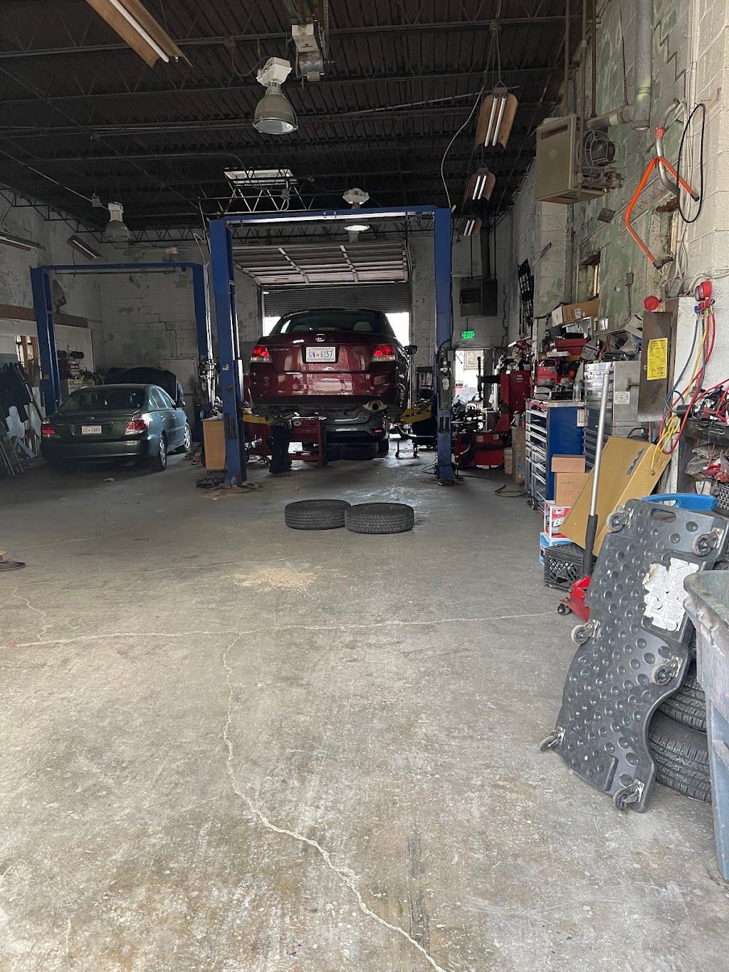 F & D Auto Repair | 2325 18th St NE, Washington, DC 20018, USA | Phone: (202) 832-6446