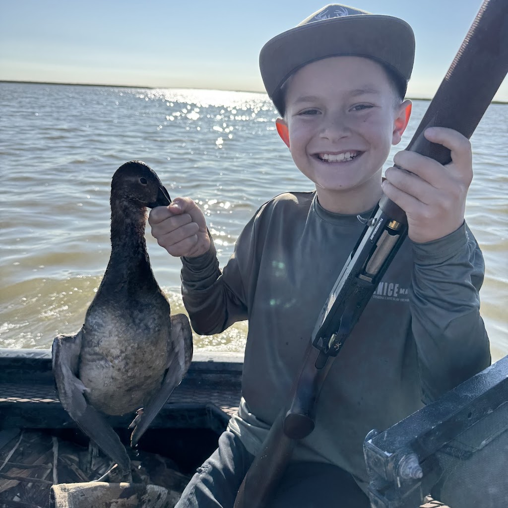 Limitless Waterfowl Outfitters | 163 Gasquet Ln, Venice, LA 70091, USA | Phone: (504) 201-8799