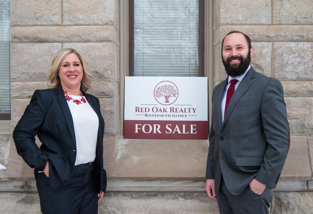 Red Oak Realty | 13699 Jennings Rd Suite A, Van Wert, OH 45891, USA | Phone: (419) 852-8392