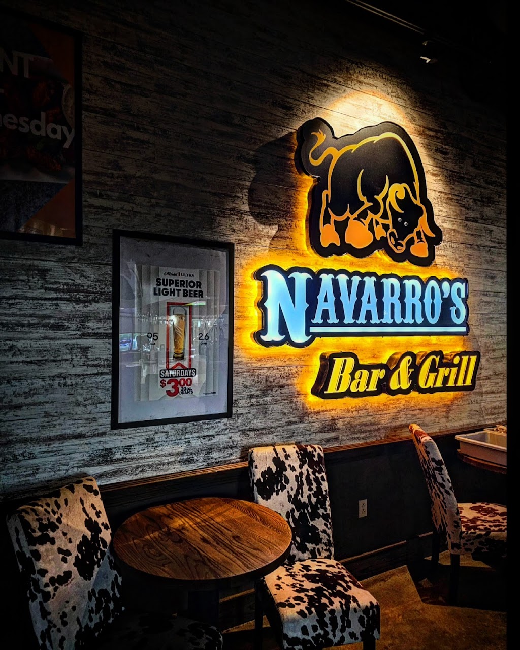 Navarros Bar & Grill | 105 Springfield Commons Blvd, Mercer, PA 16137, USA | Phone: (724) 748-6250