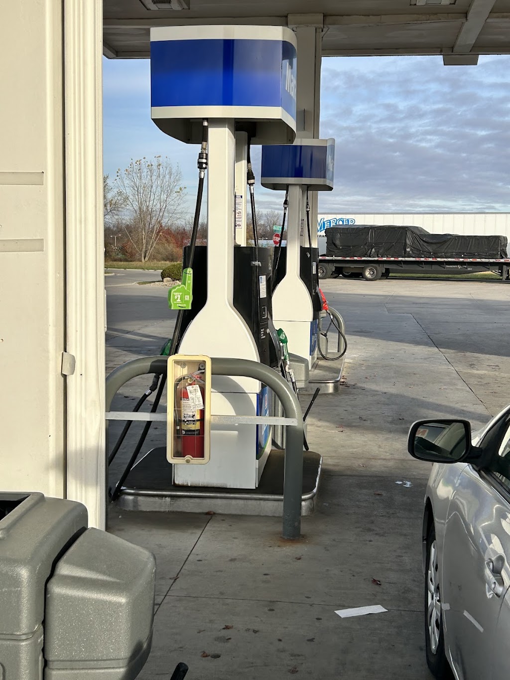 Party Mart | 1100 W Trenton Ave, Findlay, OH 45840, USA | Phone: (419) 425-3301