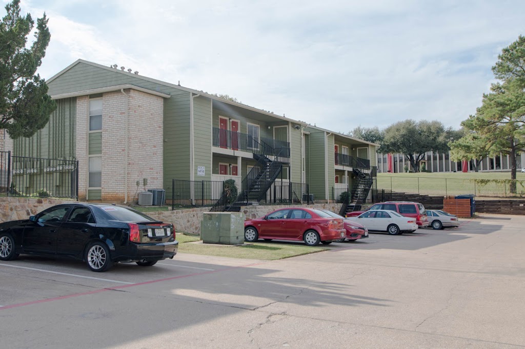 Cobble Hill Apartments | 6050 Oakland Hills Dr, Fort Worth, TX 76112, USA | Phone: (817) 968-1041