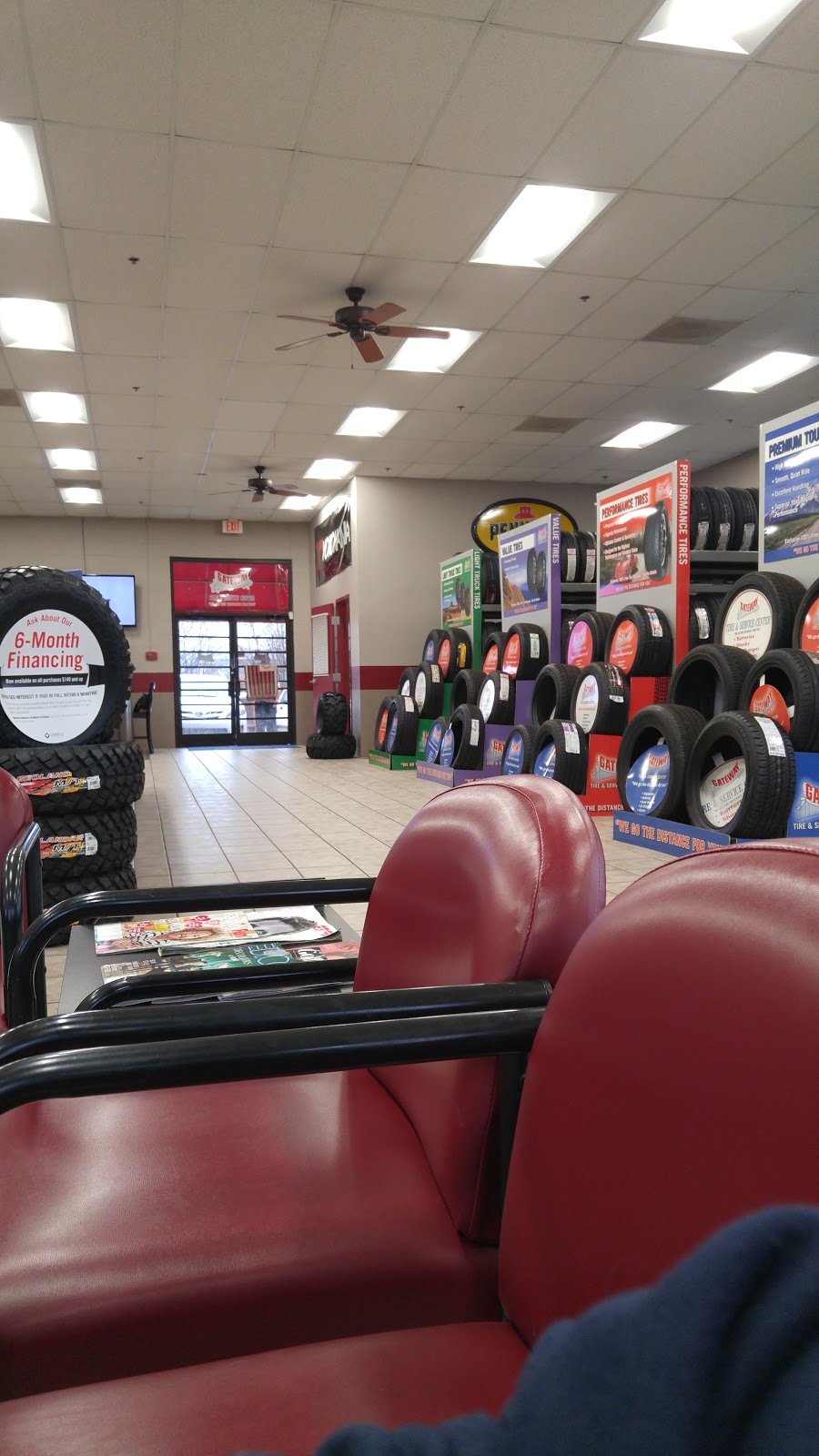 Gateway Tire & Service Center | 2705 Kirby Whitten Rd, Memphis, TN 38133, USA | Phone: (901) 379-0610