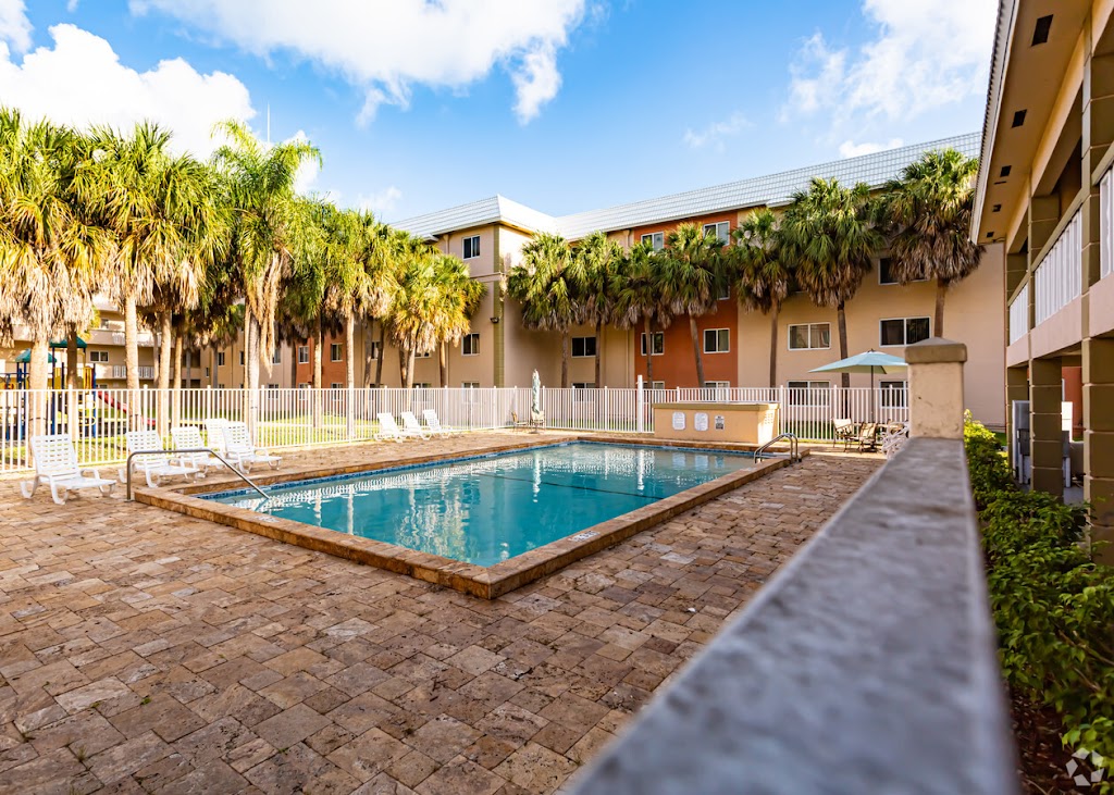 Cutler Gardens Apartments | 10820 SW 200th Dr, Cutler Bay, FL 33157, USA | Phone: (305) 253-8225