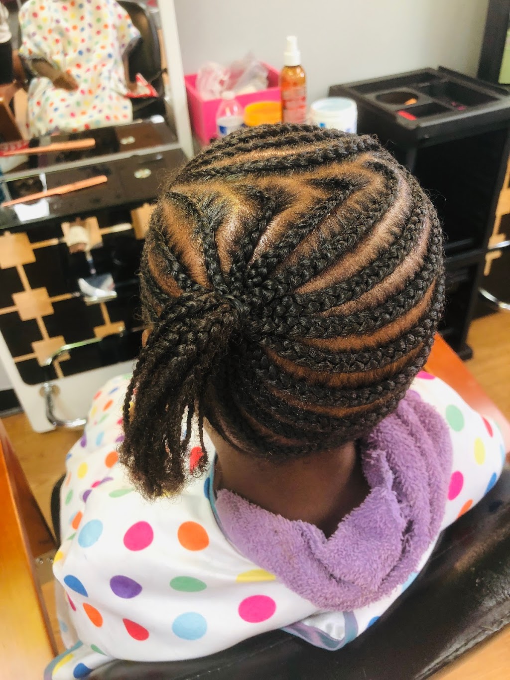 Hello Kiddie Salon & Spa | Brinkley Rd, Temple Hills, MD 20748, USA | Phone: (240) 501-9350