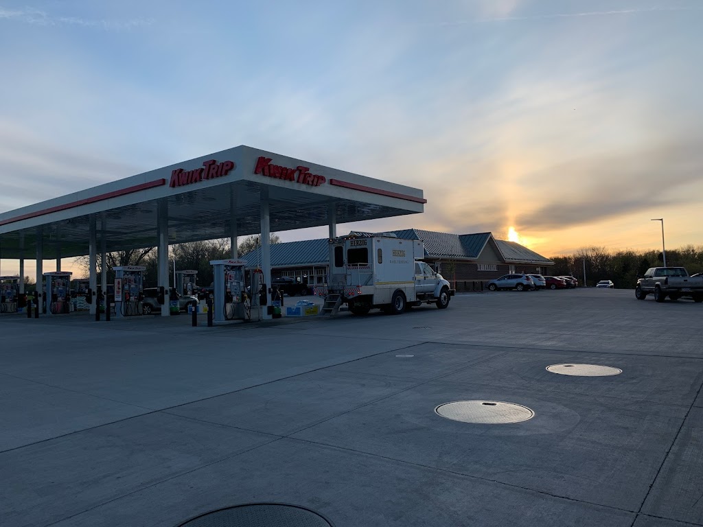 Kwik Trip | 1880 Main St, County Rd ES, East Troy, WI 53120, USA | Phone: (262) 642-1409