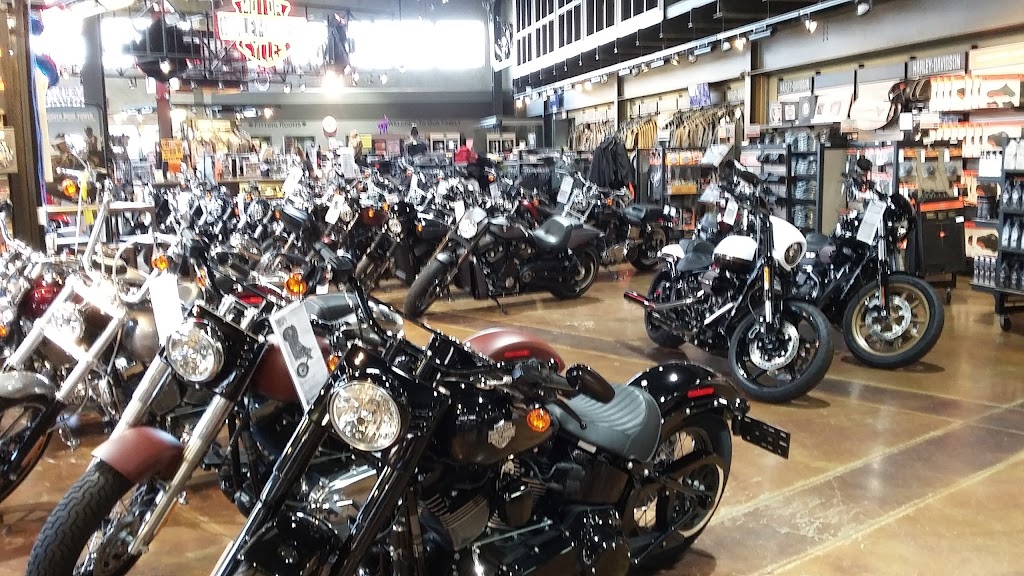 Wolverine Harley-Davidson | 44660 N Gratiot Ave, Clinton Twp, MI 48036, USA | Phone: (586) 463-7700