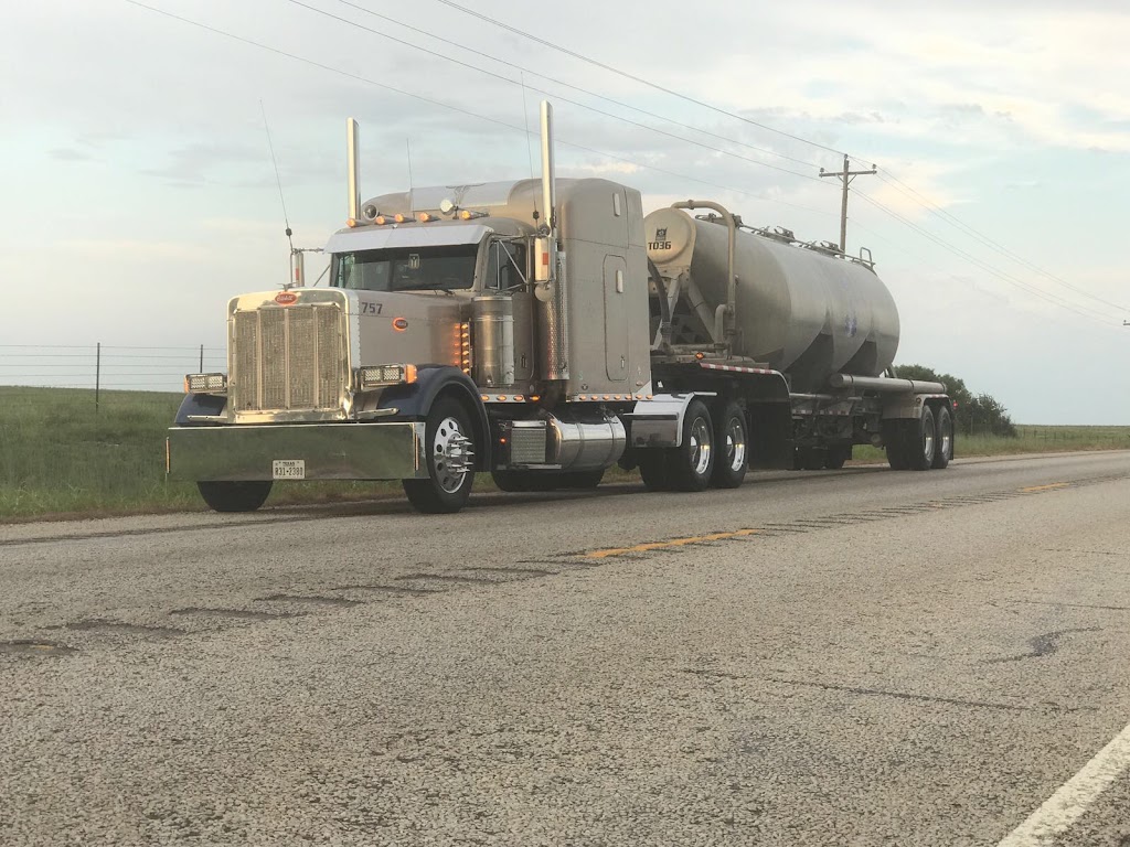 J7 Trucking LLC | 5515 US-67, Alvarado, TX 76009, USA | Phone: (817) 761-7077