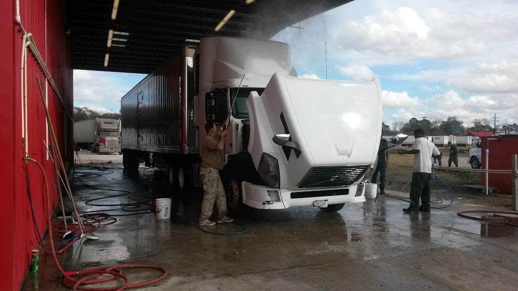 Coopers Truck Wash | 2825 Sharlot Blvd, Port Allen, LA 70767, USA | Phone: (225) 663-6866