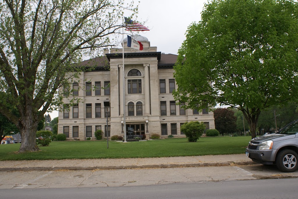 Harrison County Courthouse | 111 N 2nd Ave, Logan, IA 51546, USA | Phone: (712) 644-2750