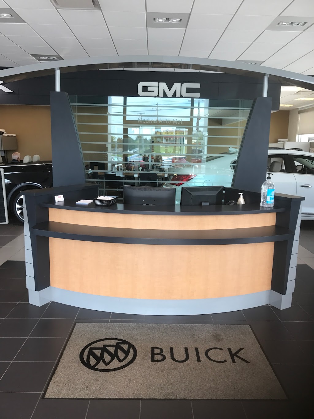 Medina Buick & GMC | 3205 Medina Rd, Medina, OH 44256, USA | Phone: (877) 424-0881