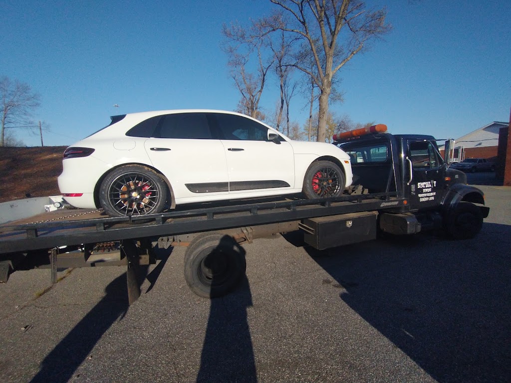 Specialty towing | 977 Woodhaven Forest Dr, Winston-Salem, NC 27105, USA | Phone: (336) 307-1676