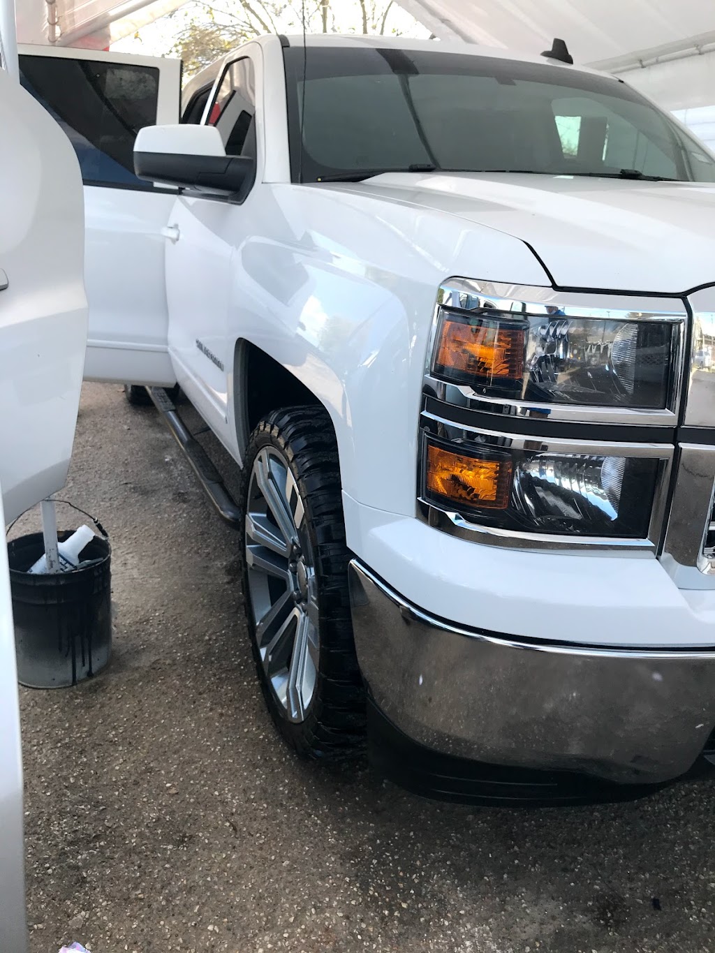 United Hand Car Wash | 9311 Airline Dr, Houston, TX 77037, USA | Phone: (713) 836-8614