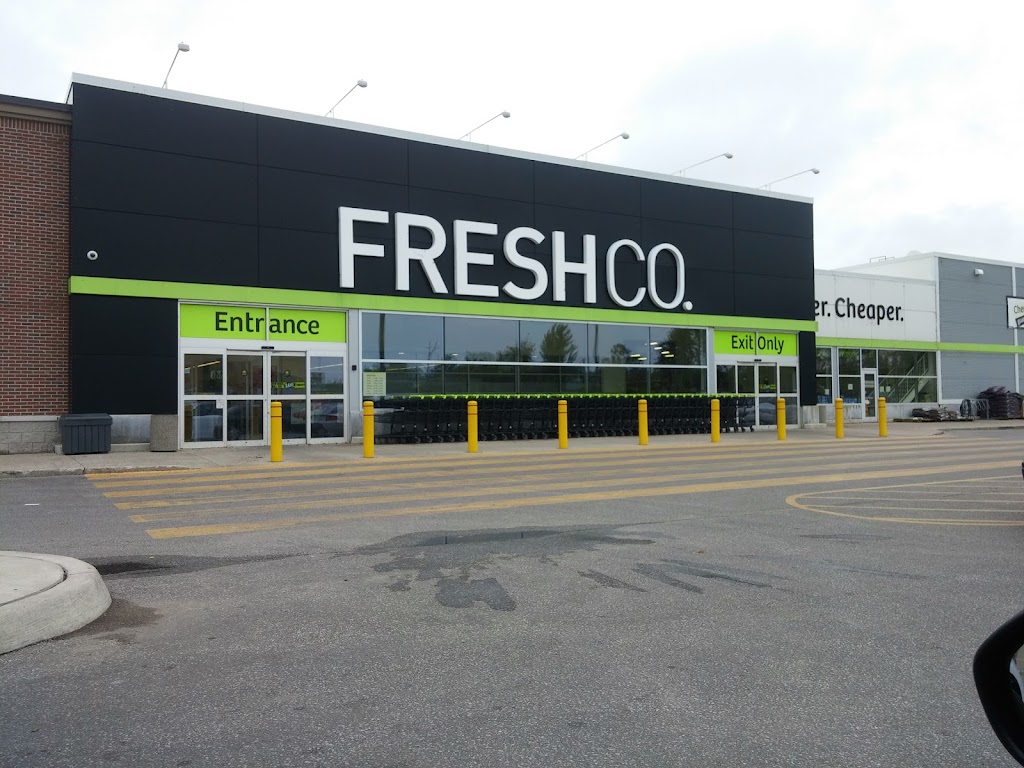 FreshCo Main & Jasperson | 430 Main St E, Kingsville, ON N9Y 0C1, Canada | Phone: (519) 733-8227