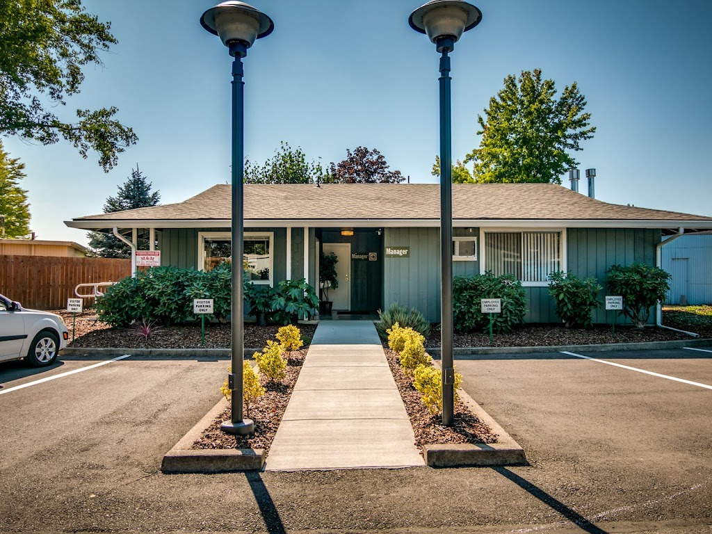 Woodburn Senior Estates Mobile Home Community | 1999 Jansen Way, Woodburn, OR 97071, USA | Phone: (503) 982-0110