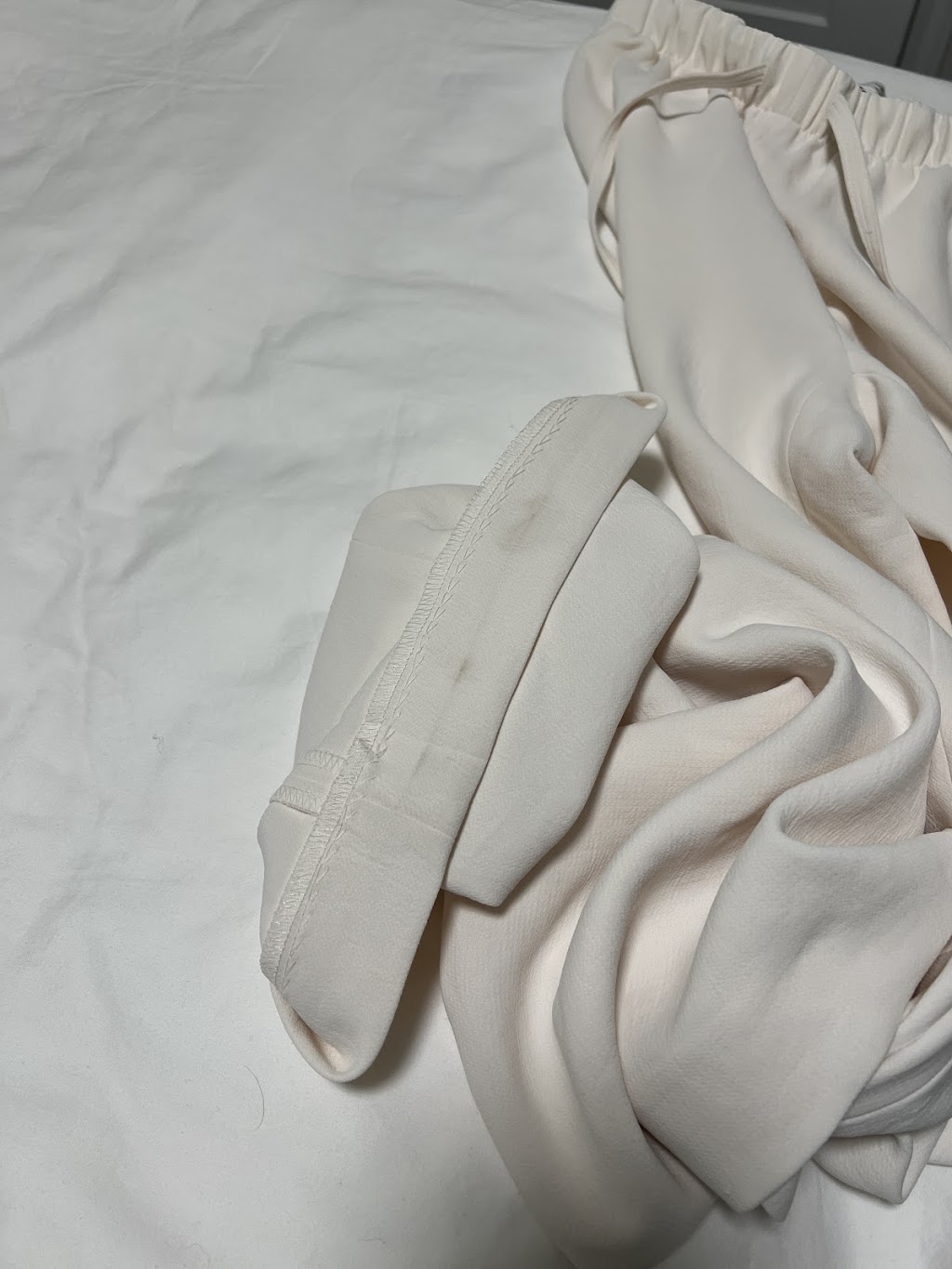 Stitch It Clothing Alterations & Dry Cleaning | 221 Glendale Ave Unit 144, St. Catharines, ON L2T 2K9, Canada | Phone: (905) 984-3177