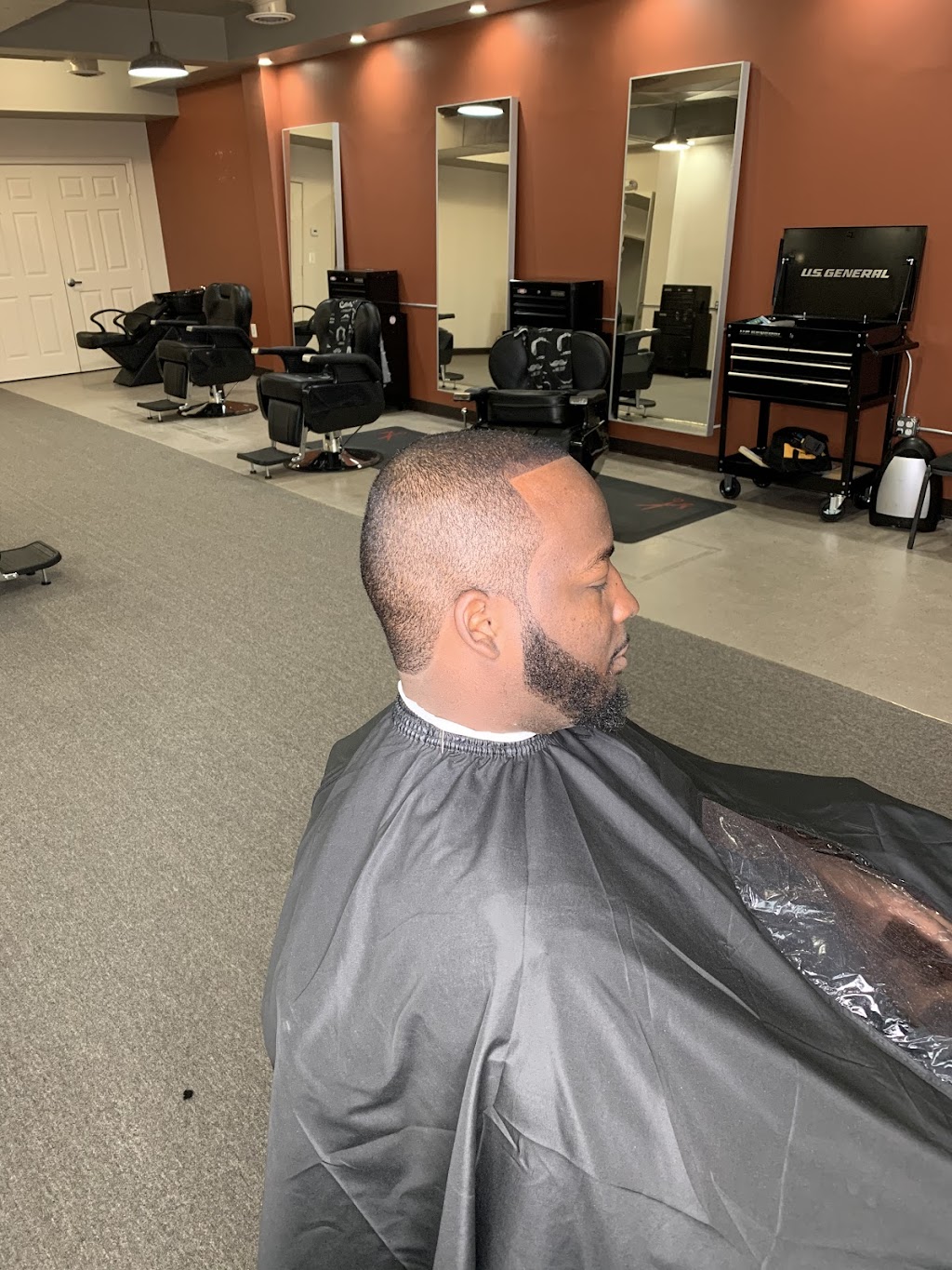 Refined Edge Barber Shop | 14130 Noblewood Plaza Suite 303, Woodbridge, VA 22193, USA | Phone: (571) 234-7909