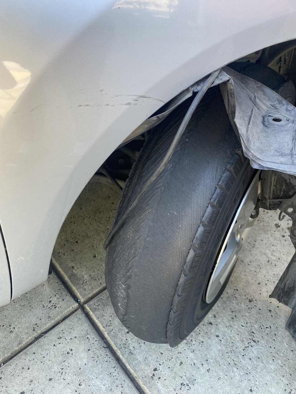 K Tires & Minor Auto Repair | 4825 17th Ave, Sacramento, CA 95820, USA | Phone: (916) 456-1129