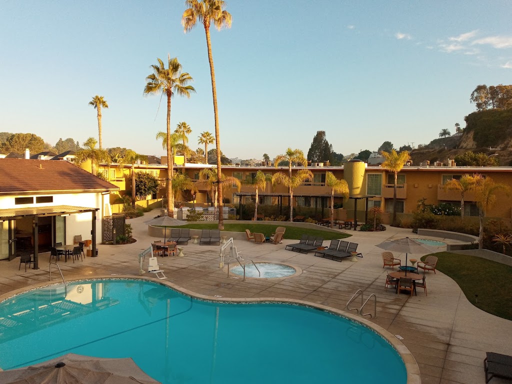 Winners Circle Resort | 550 Via De La Valle, Solana Beach, CA 92075, USA | Phone: (858) 755-6666