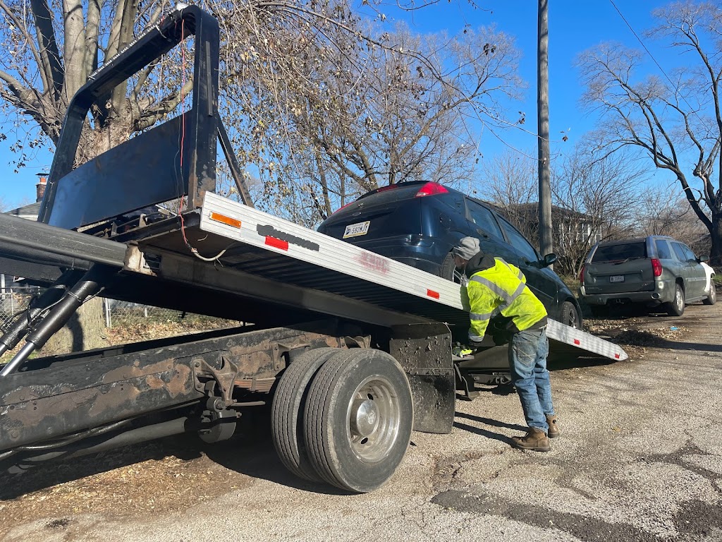 Knock-Out Towing, LLC | 220 N Ohio St, Hobart, IN 46342, USA | Phone: (219) 427-8450