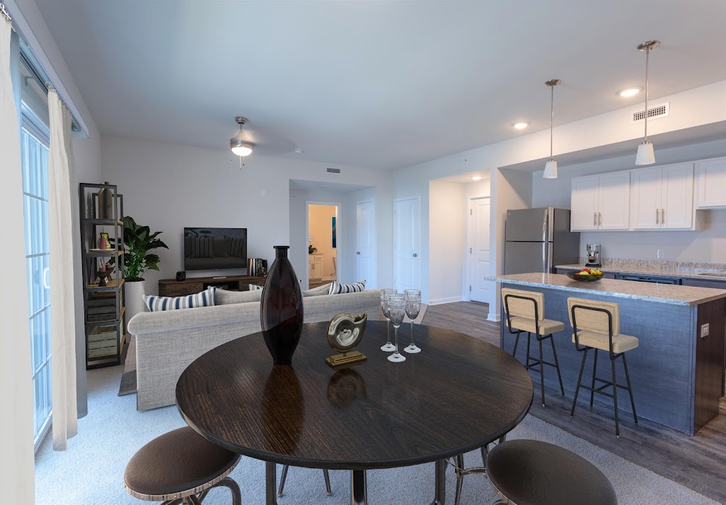 PARK 216 Luxury Apartments | 1001 Beringer Rd, Suffolk, VA 23435, USA | Phone: (757) 538-7188