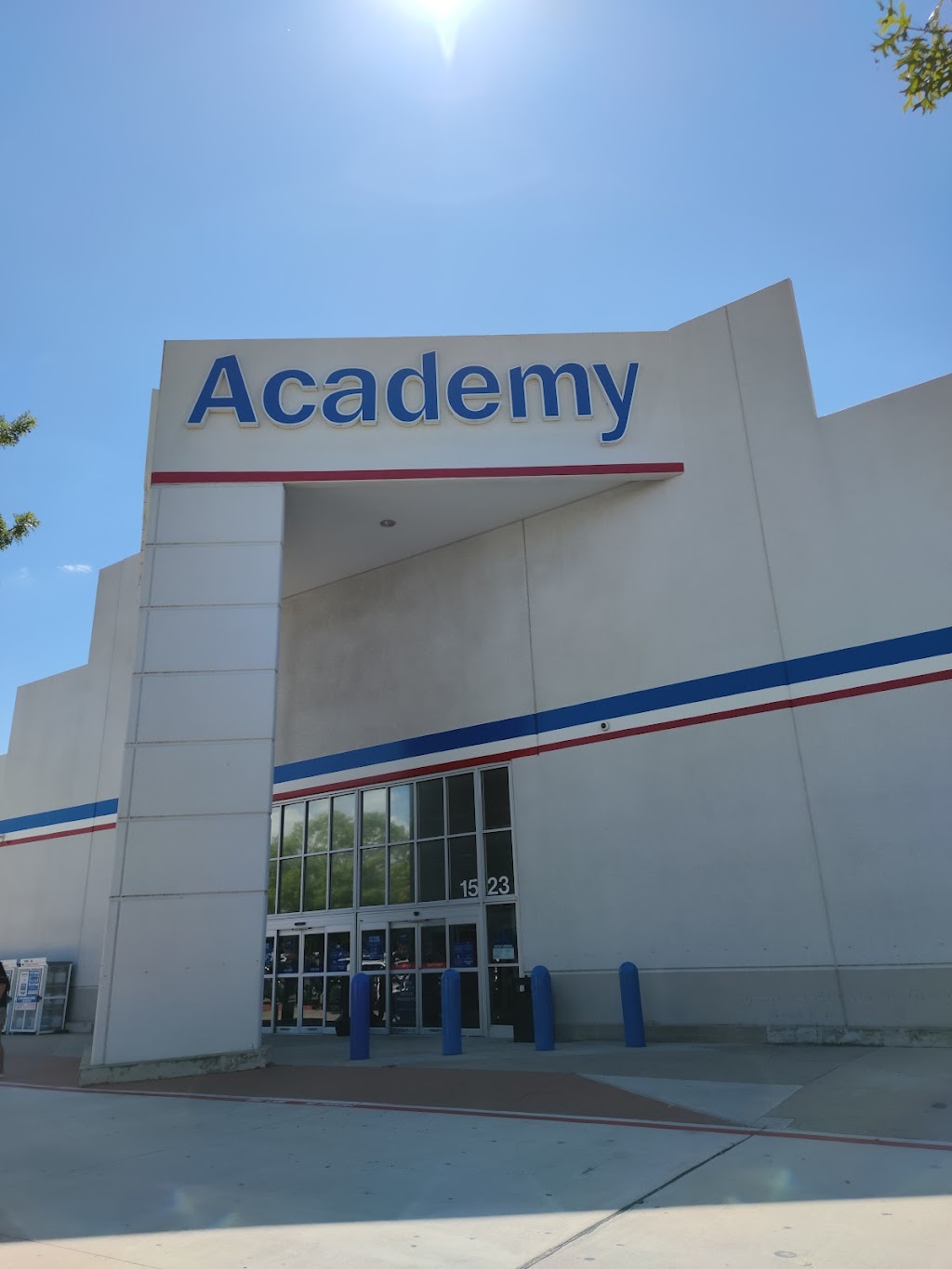Academy Shopping Center | TX-26, Grapevine, TX 76051, USA | Phone: (817) 410-4200