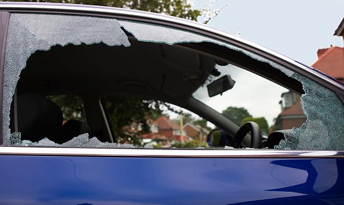 auto glass technicians | 1093 Touchstone Loop, Parker, CO 80134, USA | Phone: (720) 999-7710