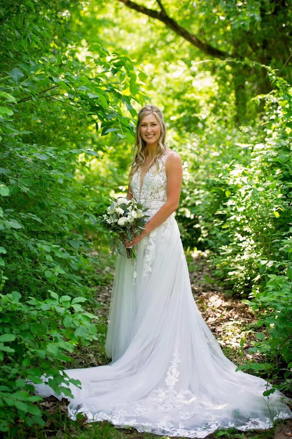 Alessias Bridal & Formal Wear | 335 Main St, Pennsburg, PA 18073, USA | Phone: (215) 679-9529