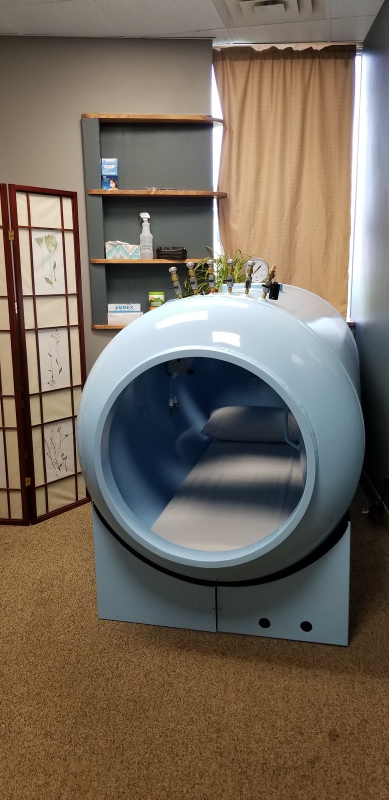 Saint Paul Hyperbaric Oxygen Center, P.A | 2151 Hamline Ave N #111, Roseville, MN 55113, USA | Phone: (651) 788-2917