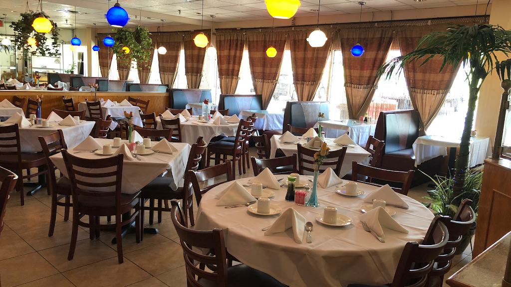 King Wok Chinese Restaurant | 300 Gordons Corner Rd, Manalapan Township, NJ 07726, USA | Phone: (732) 536-5235