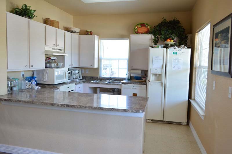 Creekside Village Apartments | 25 Creek View Dr, Edmond, OK 73003, USA | Phone: (405) 715-9007