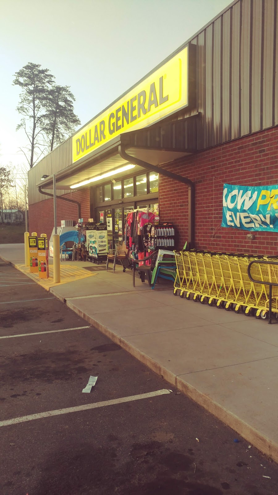 Dollar General | 123 Airport Rd, Mt Airy, NC 27030, USA | Phone: (336) 673-5042