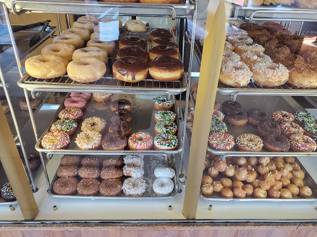 Best World Donuts | 23922 Avalon Blvd, Carson, CA 90745, USA | Phone: (310) 830-1048