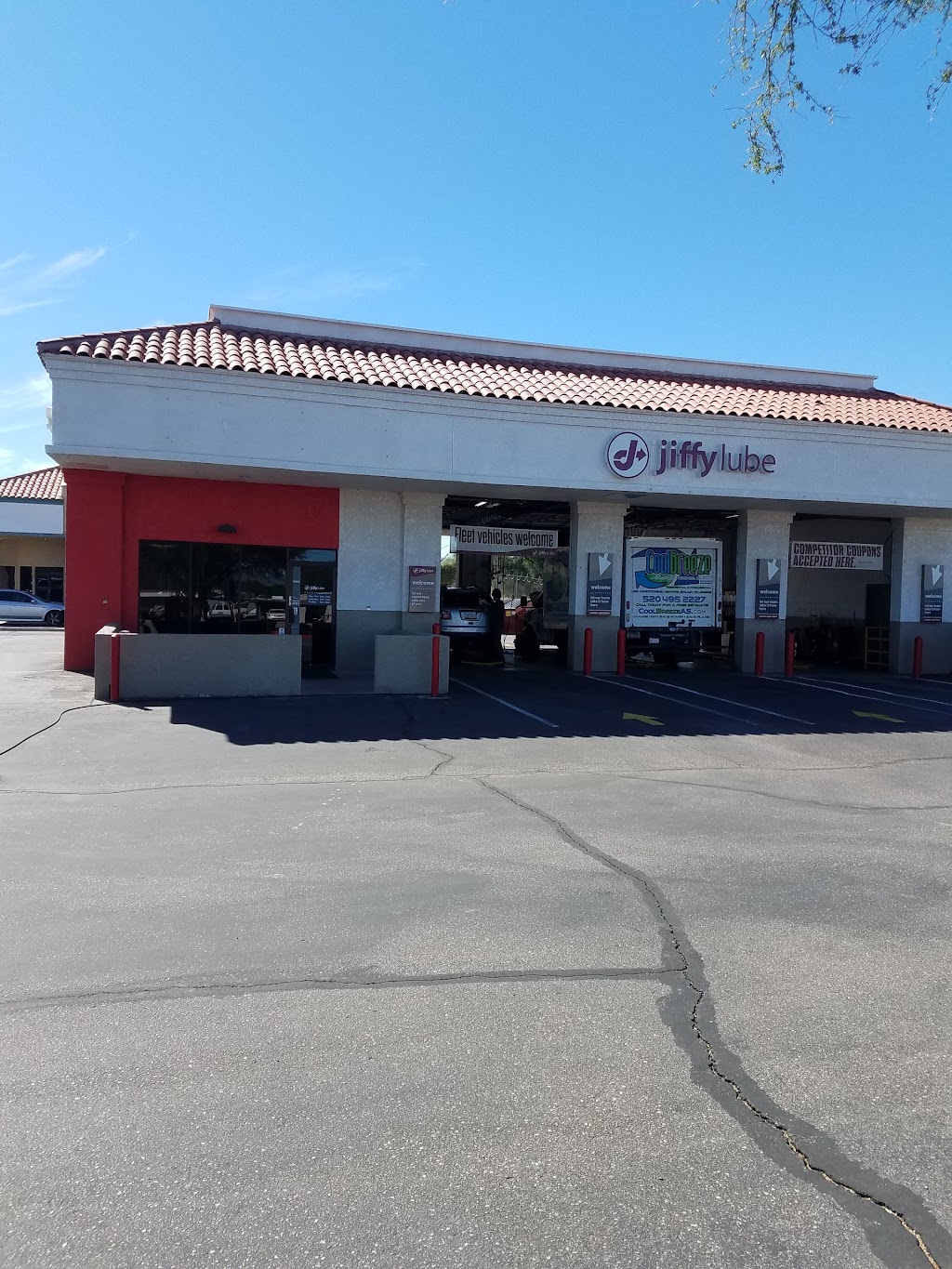 Jiffy Lube | 4465 W Ina Rd, Tucson, AZ 85741, USA | Phone: (520) 744-4300