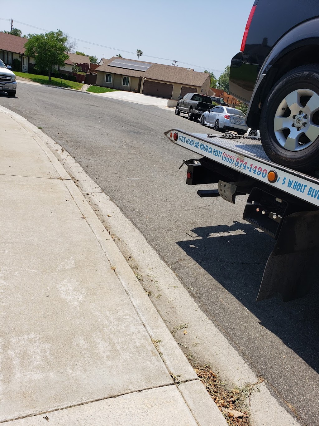 Pepes Towing Service | 8828 Beech Ave, Fontana, CA 92335, USA | Phone: (909) 357-3452