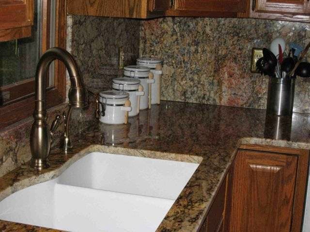 Crown Granite & Marble | 3976 State Rd, Cuyahoga Falls, OH 44223, USA | Phone: (330) 929-1500