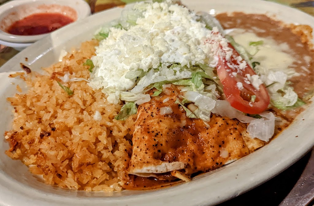 Cancun Mexican Restaurant and Cantina | 11997 Chase Plaza Dr, Cincinnati, OH 45240, USA | Phone: (513) 674-0012