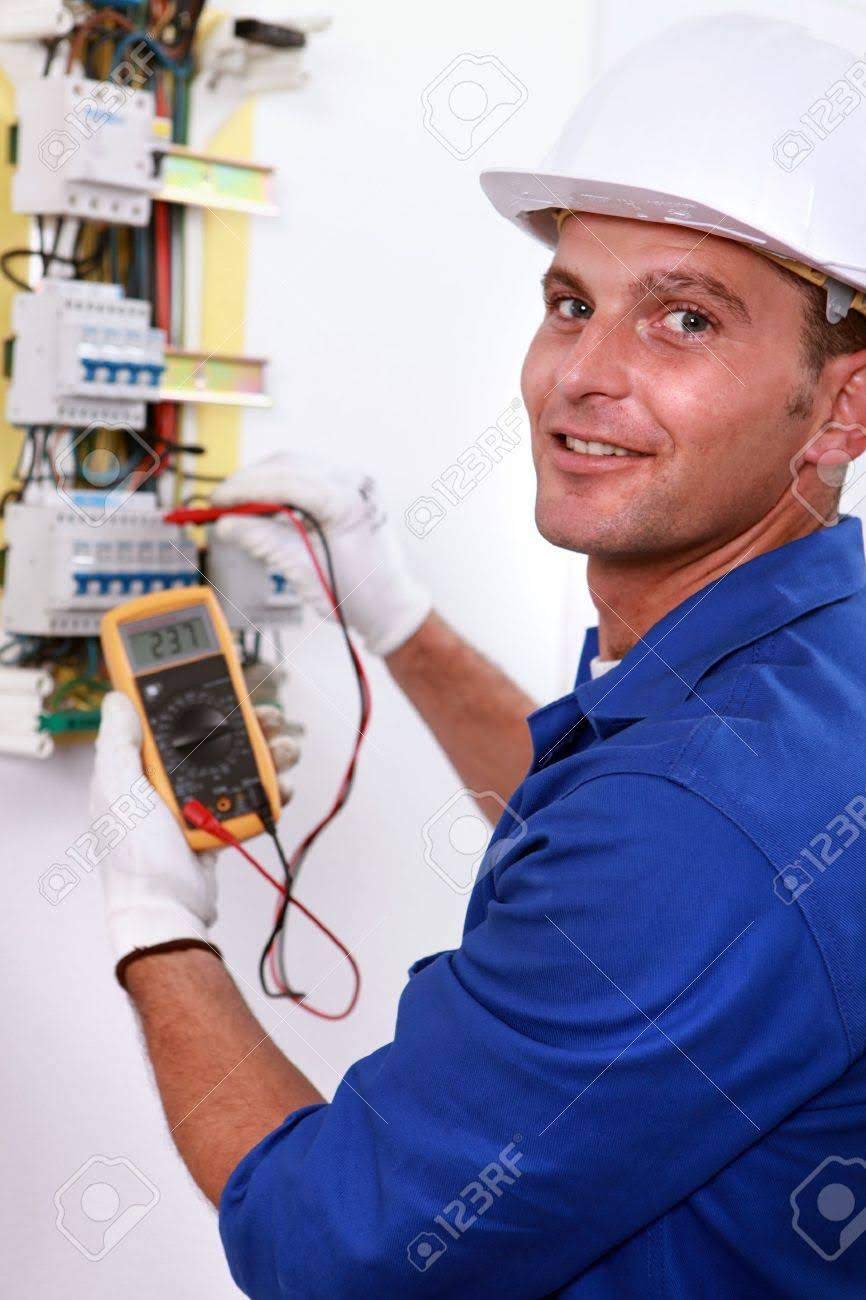 Electrician Plus Coral Gables | 770 S Dixie Hwy # 102, Coral Gables, FL 33146, United States | Phone: (305) 290-2922