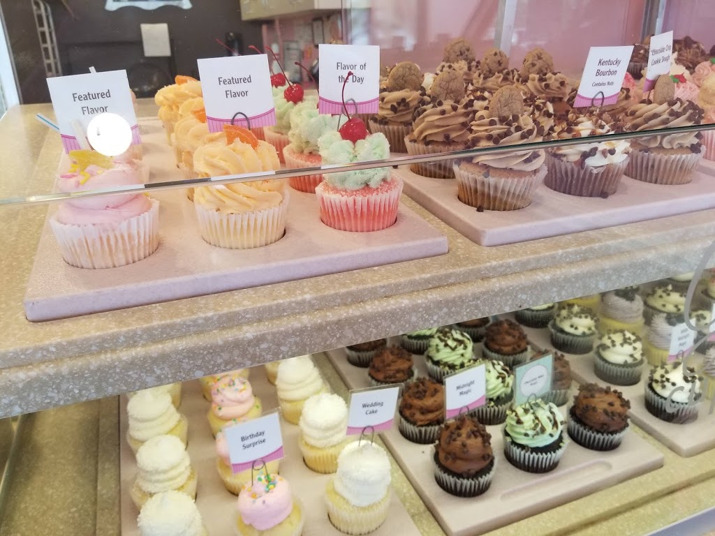 Gigis Cupcakes | 3065 Mallory Ln #106, Franklin, TN 37067, USA | Phone: (615) 472-1508