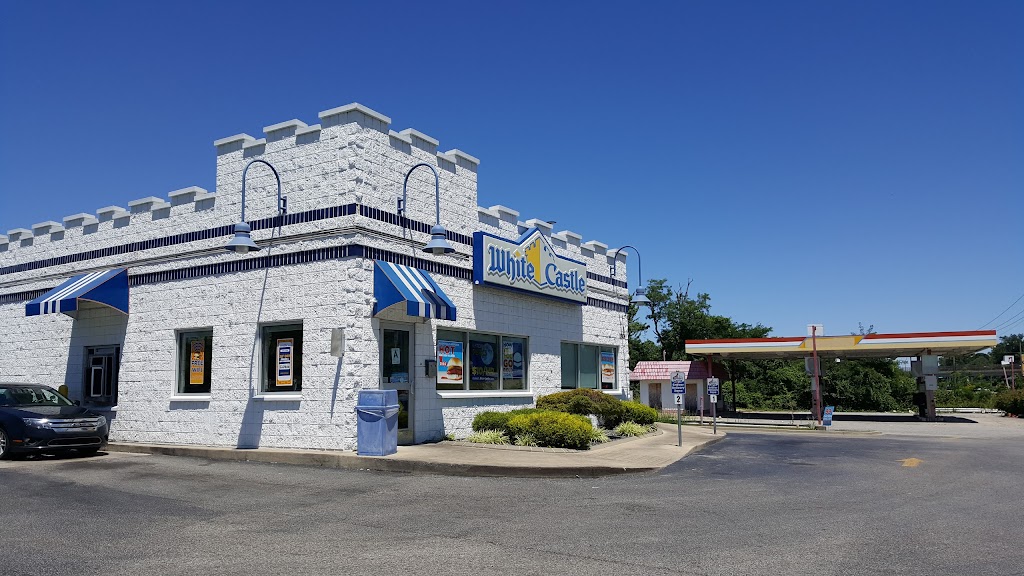 White Castle | 12006 Dixie Hwy, Louisville, KY 40272, USA | Phone: (502) 937-3633