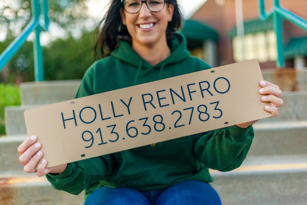 Holly Renfro Realtor ️ Powered by Platinum Realty | 155th and, Parallel Rd, Basehor, KS 66007, USA | Phone: (913) 638-2783
