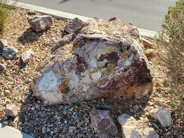 Angel Rock and Sand Decorative Rock | 13158 Palmdale Rd, Victorville, CA 92392, USA | Phone: (760) 245-7788