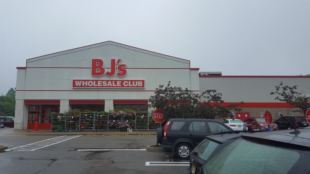 BJs Wholesale Club | 110 NJ-23, Riverdale, NJ 07457, USA | Phone: (973) 248-1116