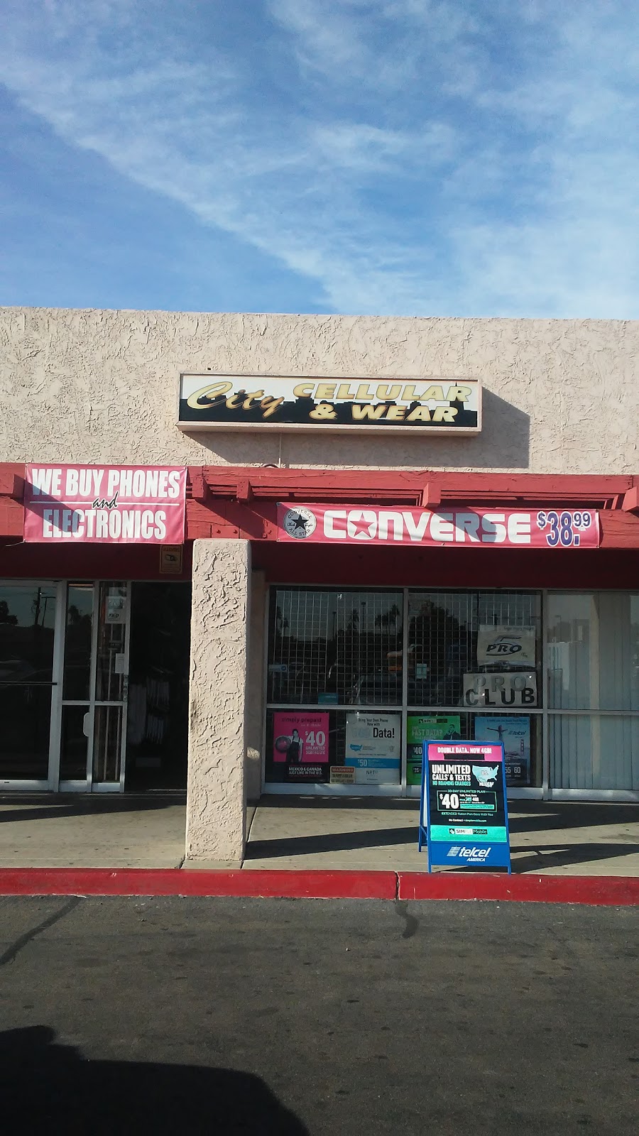 city wear cellular | 4711 E Southern Ave, Phoenix, AZ 85042, USA | Phone: (602) 437-0927