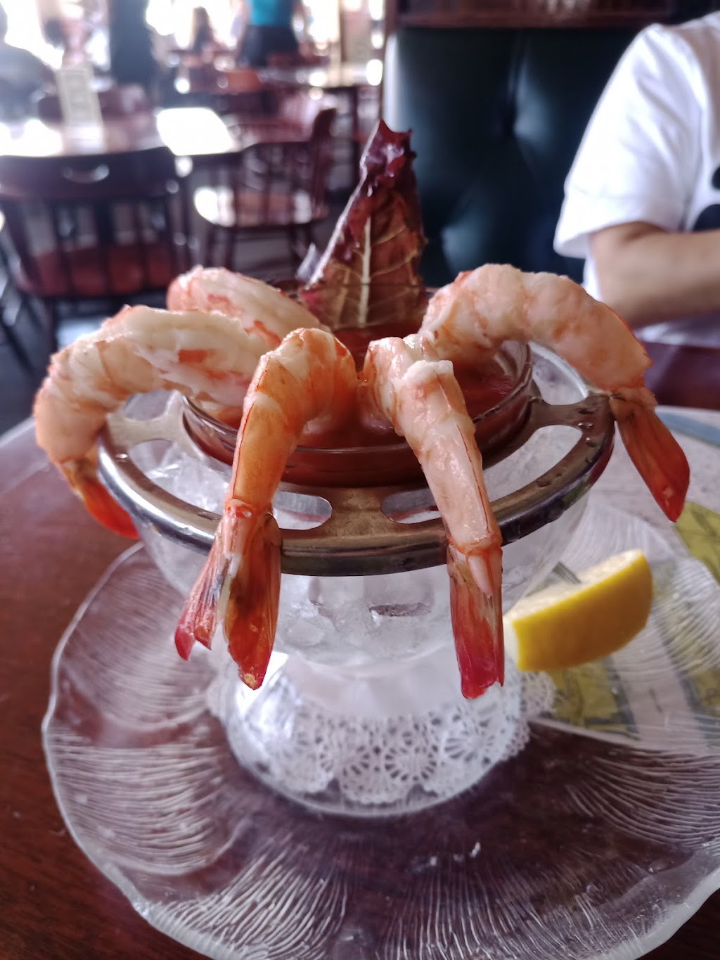 22nd St. Landing Seafood Grill & Bar | 141 W 22nd St Ste A, San Pedro, CA 90731, USA | Phone: (310) 548-4400