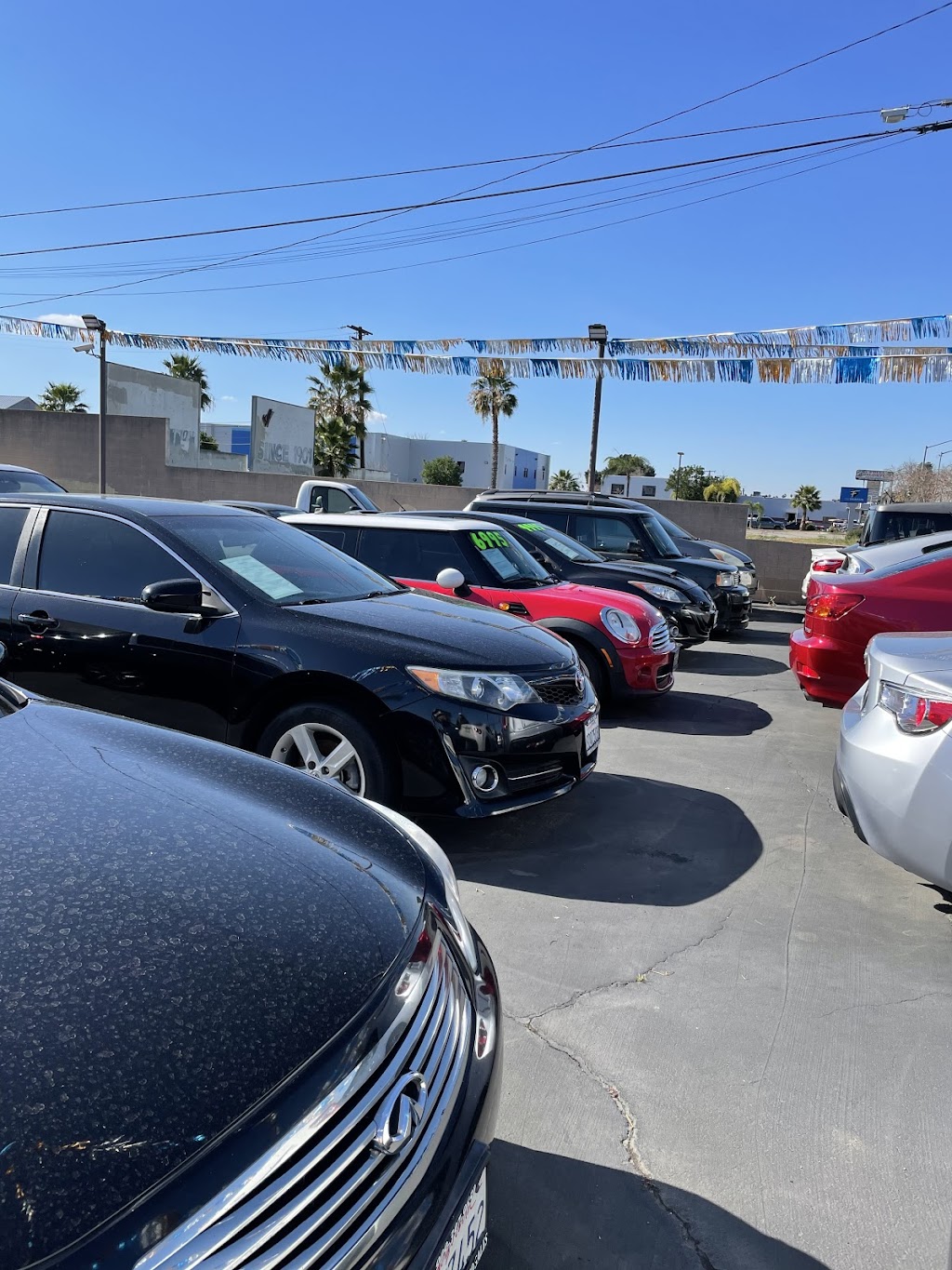 Pomona Valley Auto Sales | 1144 E Holt Ave, Pomona, CA 91767, USA | Phone: (909) 397-9650