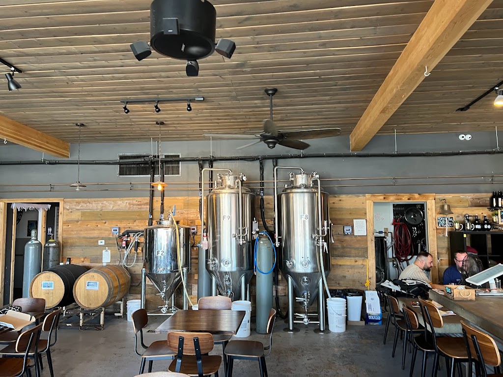 Bear Roots Brewing Co. | 1213 S Santa Fe Ave, Vista, CA 92083, USA | Phone: (760) 726-4204