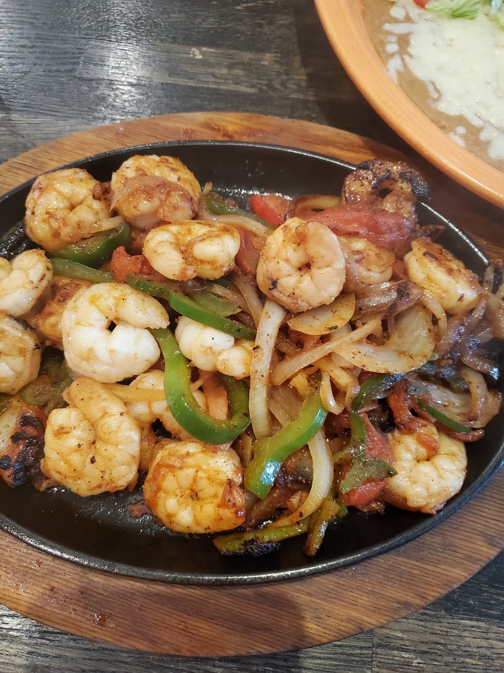 La Parrilla Mexican Grill | 7386 Harbour Towne Pkwy #9, Suffolk, VA 23435, USA | Phone: (757) 394-1400